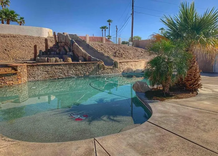 Ferienhaus Ultimate Backyard - Pool, Spa, Slide, Views, Golf