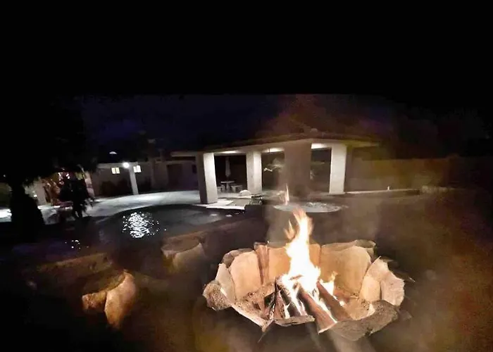 Ultimate Backyard - Pool, Spa, Slide, Views, Golf Ferienhaus