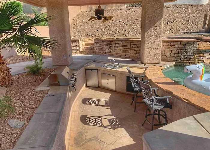 Ultimate Backyard - Pool, Spa, Slide, Views, Golf * Lake Havasu City