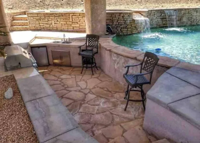 Ultimate Backyard - Pool, Spa, Slide, Views, Golf Ferienhaus